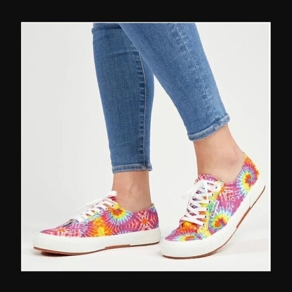 SUPERGA Rainbow Sneakers Unisex Size M7.5/W9 Red Multicolor Tie Dye S11GJW - Picture 3 of 12